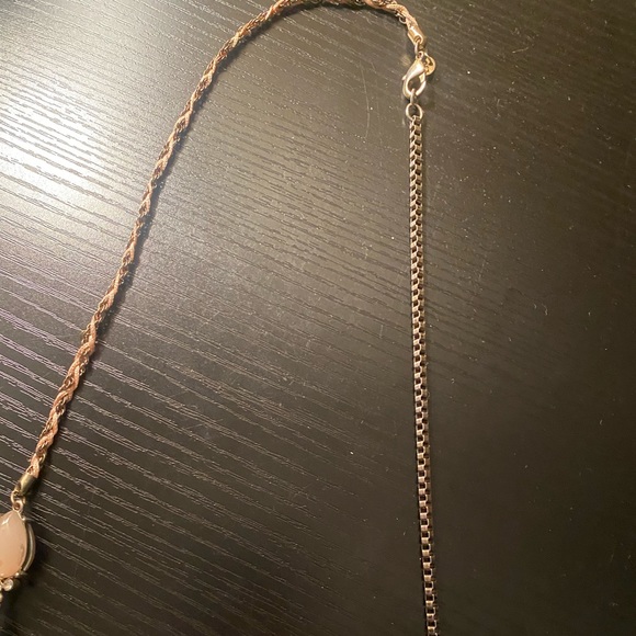 Loft long classic necklace - Picture 3 of 5